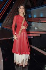 Shilpa Shetty on the sets of Nach Baliye 5 in Filmistan, Mumbai on 12th March 2013 (59).JPG